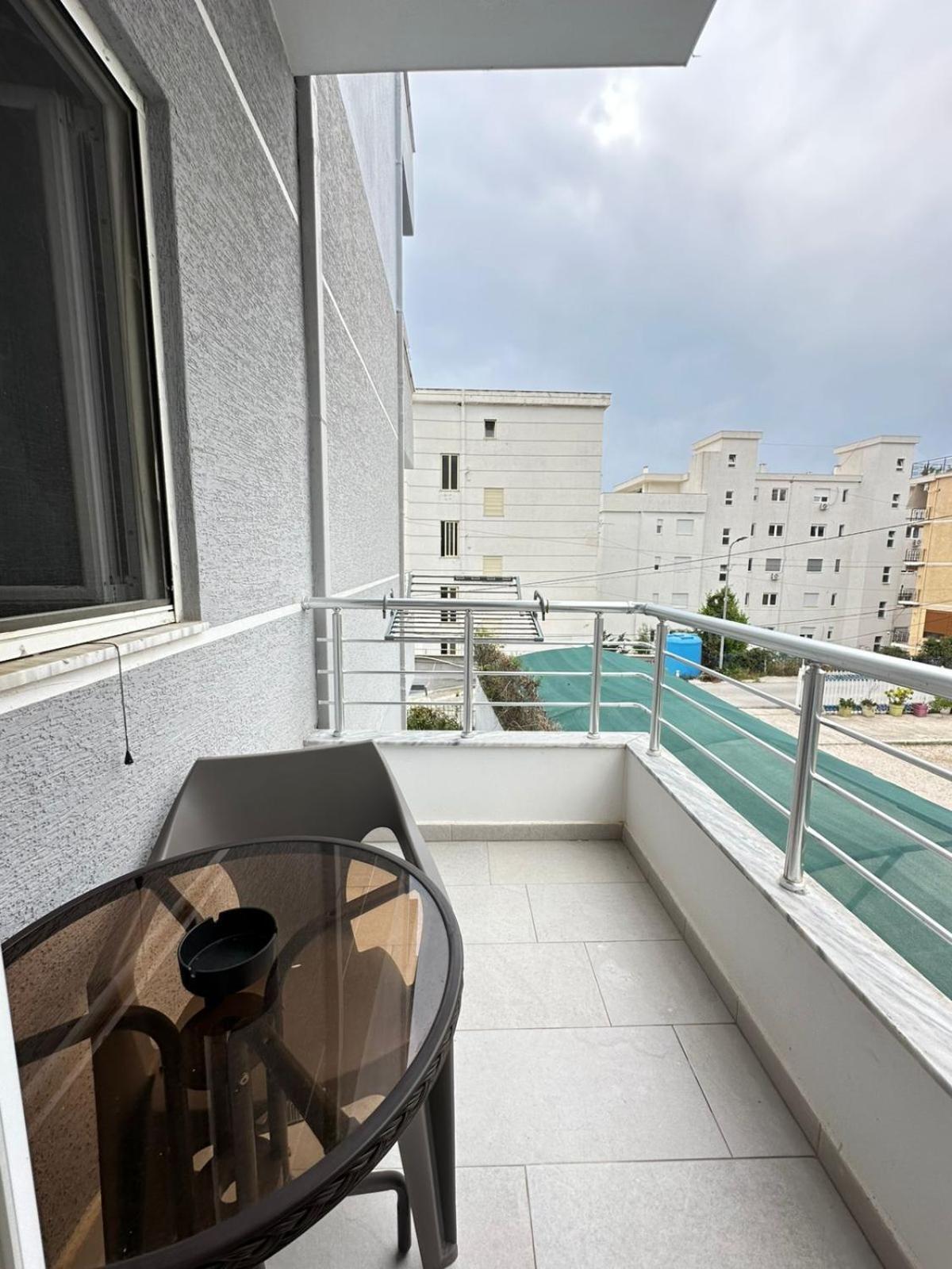 Saranda Apartments Экстерьер фото